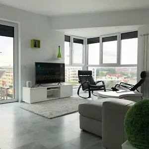 Апартаменты Luxury Westpark 2 With View, Бухарест